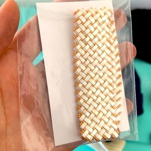 Christmas gift new jewelry NWT Handmade gold and pearl stretchy bracelet